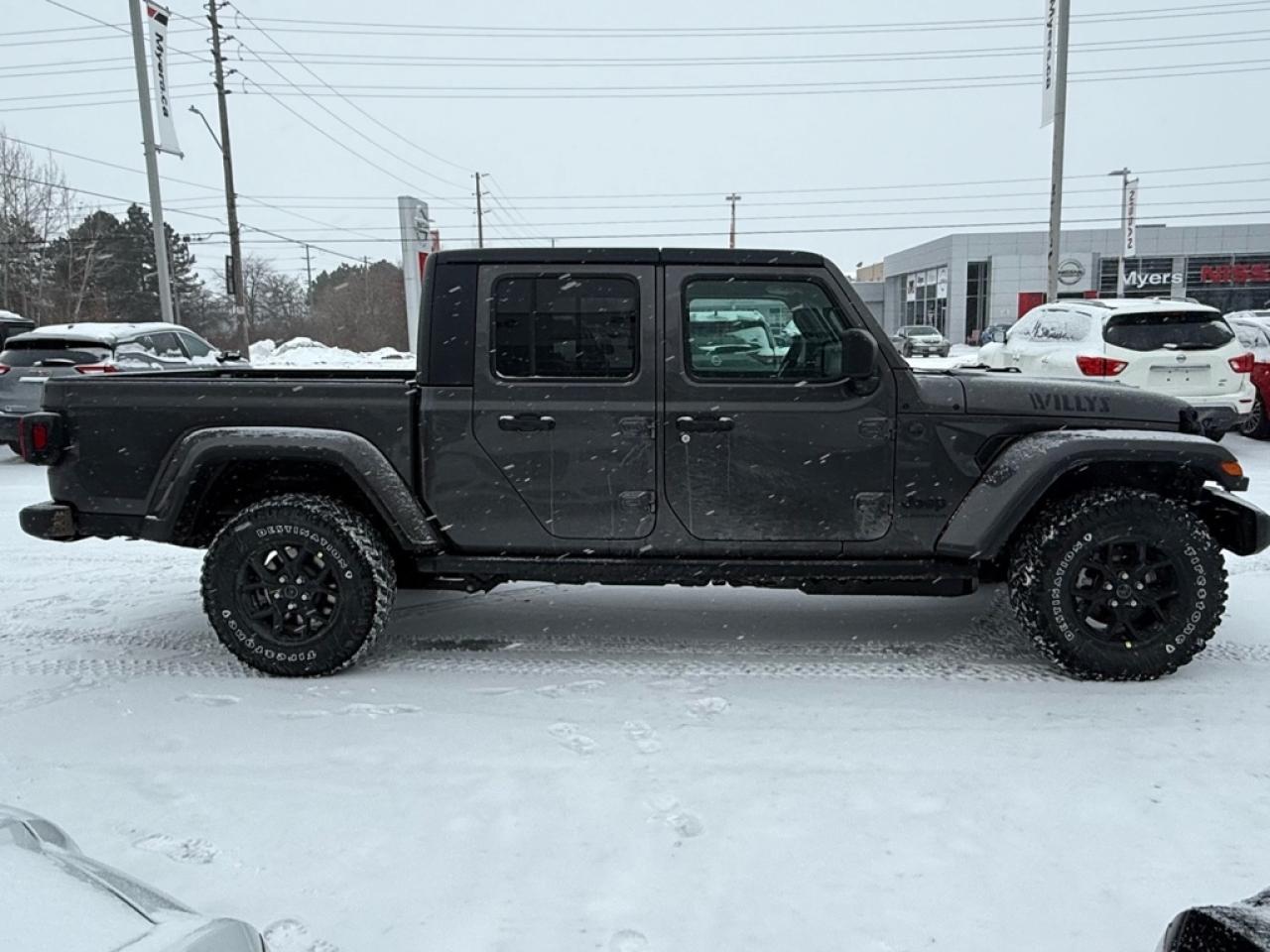 2026 Jeep Gladiator Willys  - Freedom Top - $172.04 /Wk Photo4