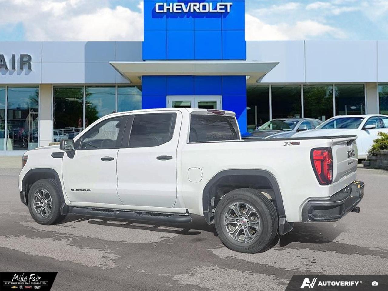 2021 GMC Sierra 1500  Photo3