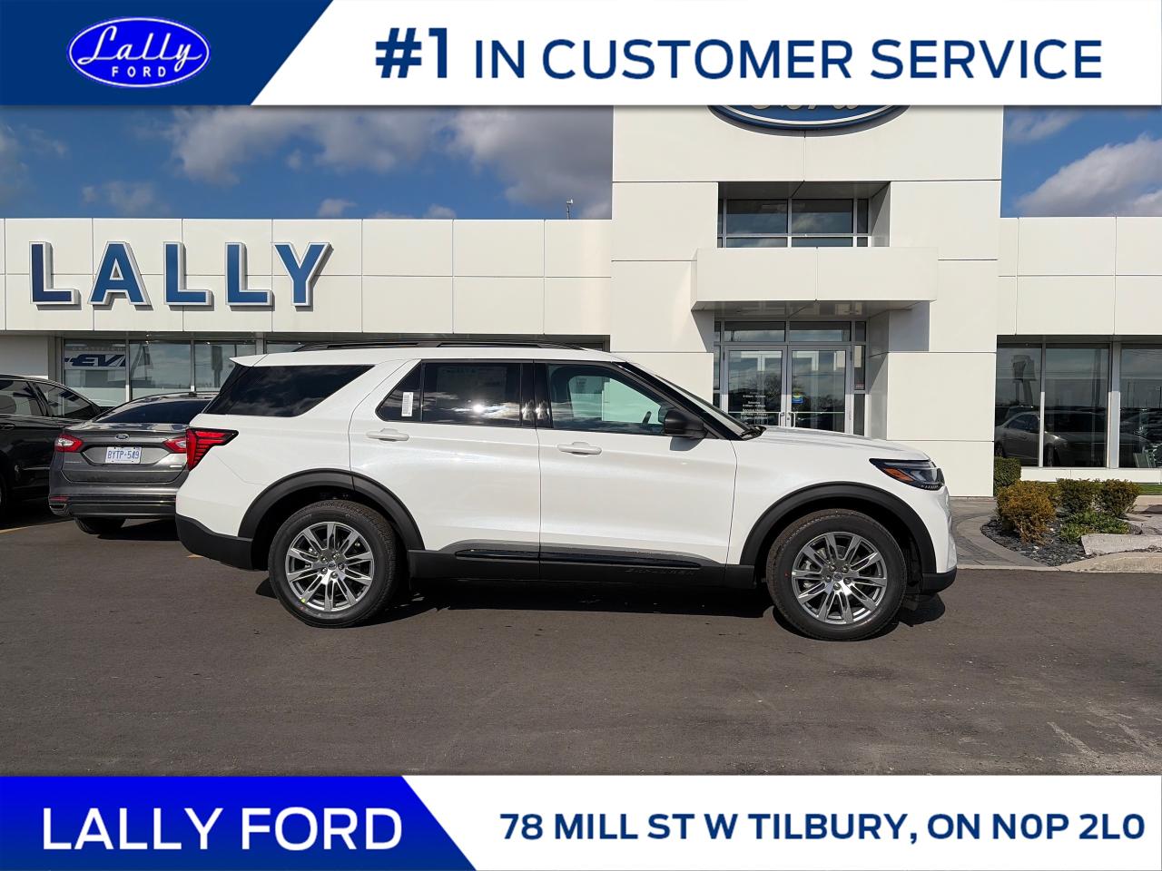 2026 Ford Explorer Active Photo