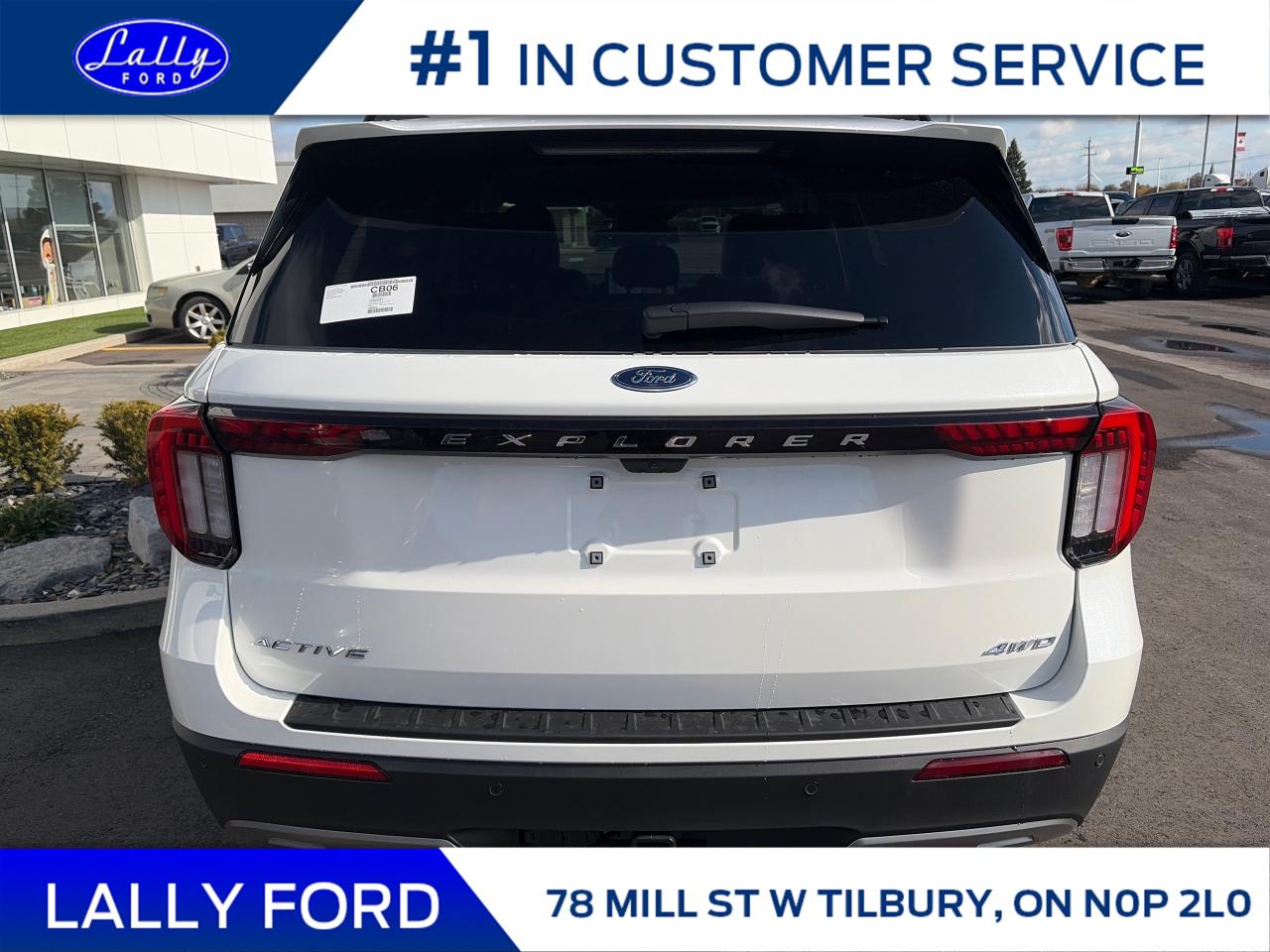 2026 Ford Explorer Active Photo