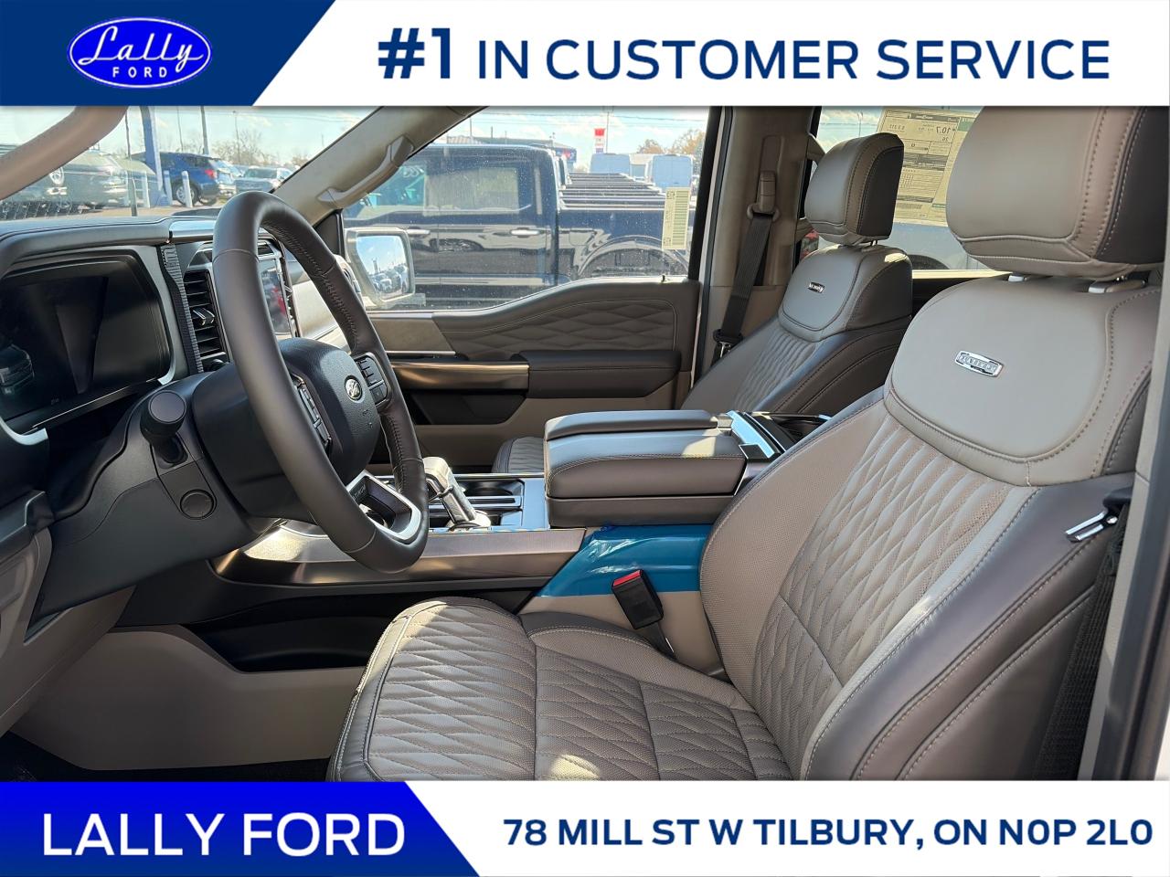 2025 Ford F-150 Platinum Photo