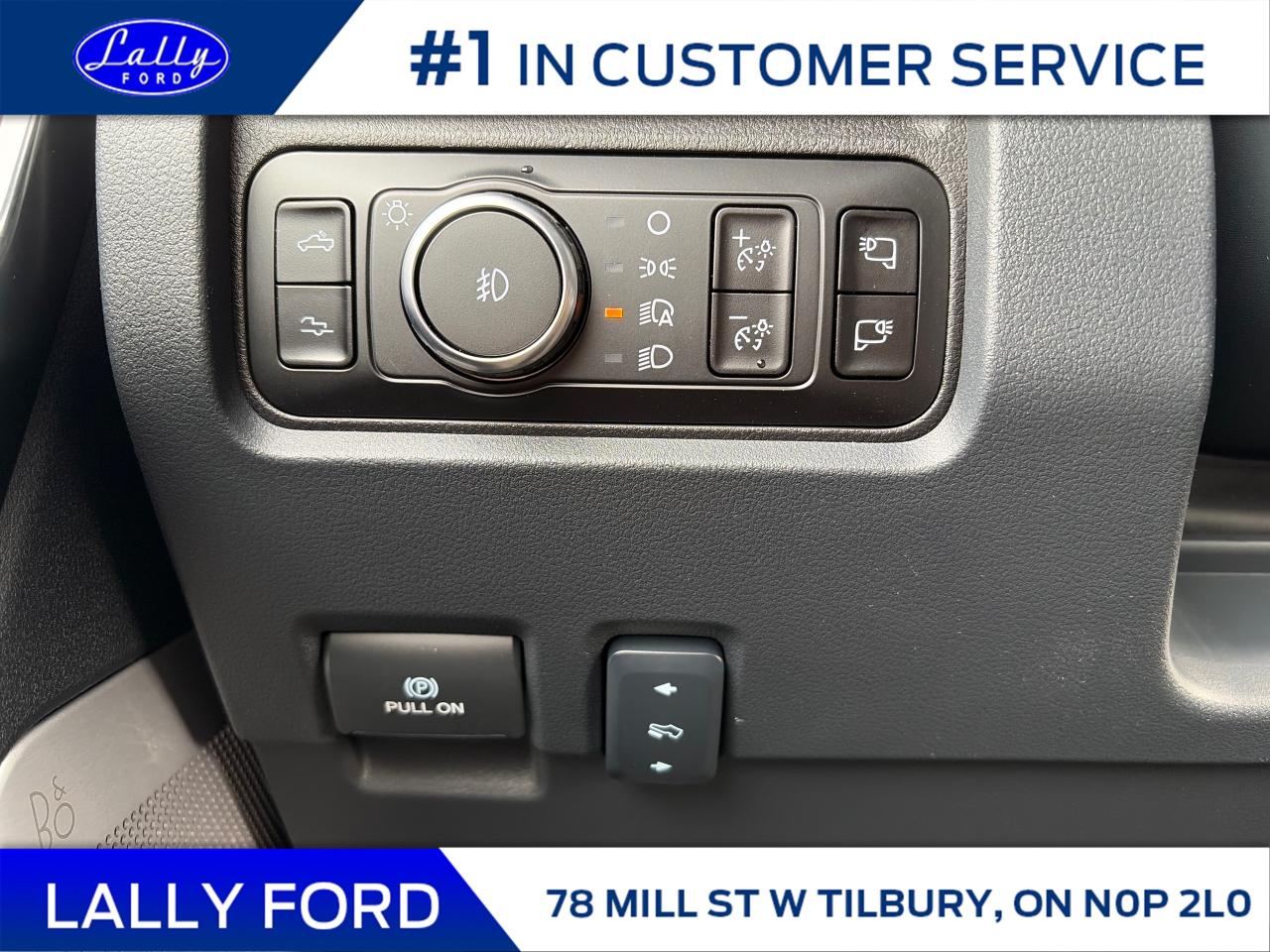 2026 Ford F-350 Platinum Photo