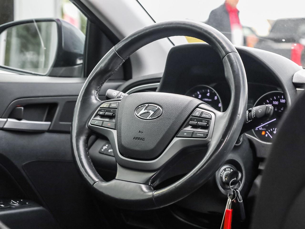 2017 Hyundai Elantra GL Photo