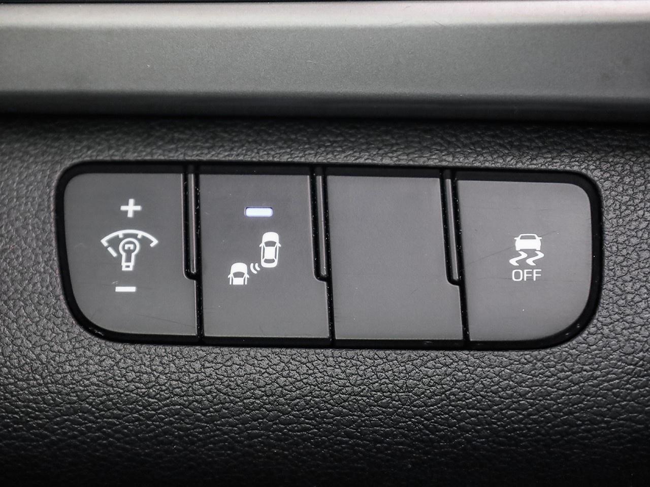 2017 Hyundai Elantra GL Photo