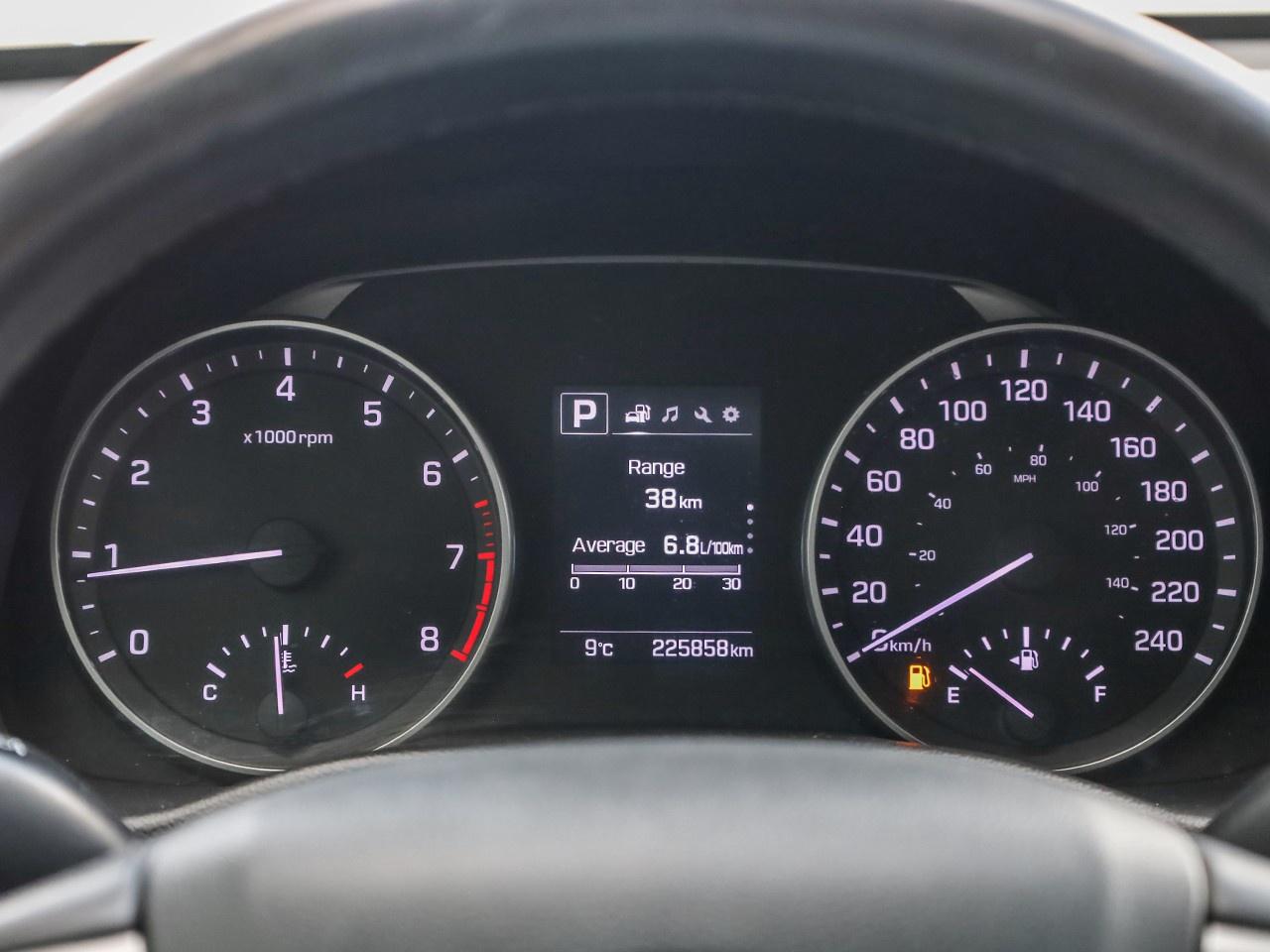 2017 Hyundai Elantra GL Photo