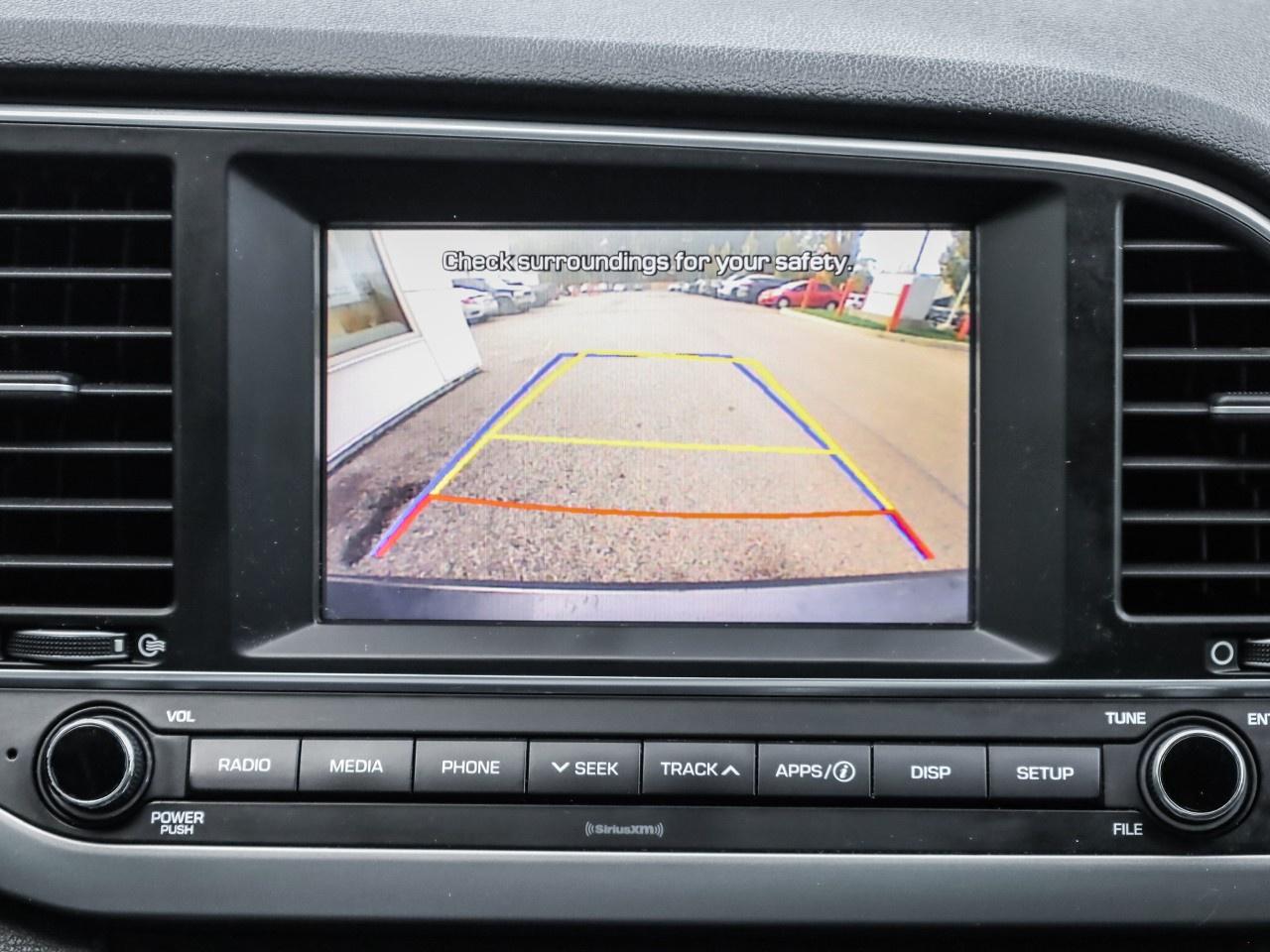 2017 Hyundai Elantra GL Photo