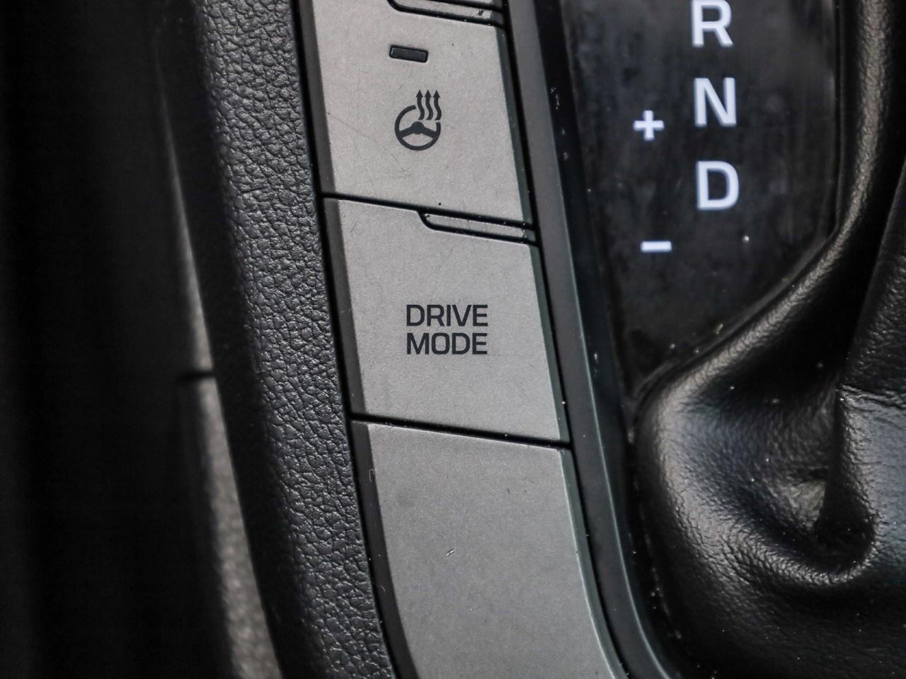 2017 Hyundai Elantra GL Photo