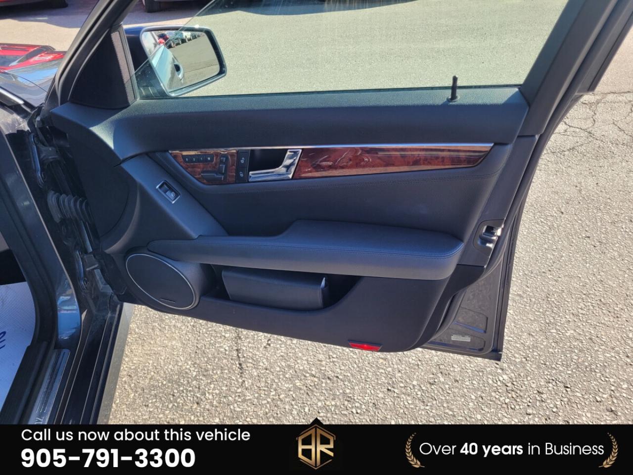 2011 Mercedes-Benz C-Class C300 Luxury | No Accidents Reported Photo