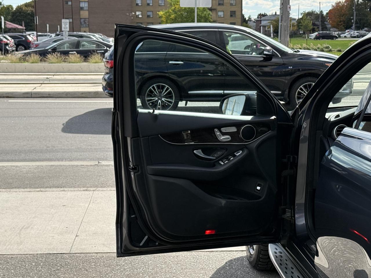 2016 Mercedes-Benz GLC-Class //AMG SPORT | PREMIUM | PANO | LOADED Photo