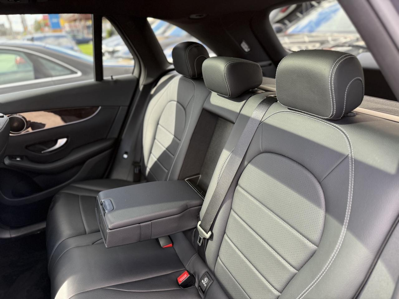 2016 Mercedes-Benz GLC-Class //AMG SPORT | PREMIUM | PANO | LOADED Photo