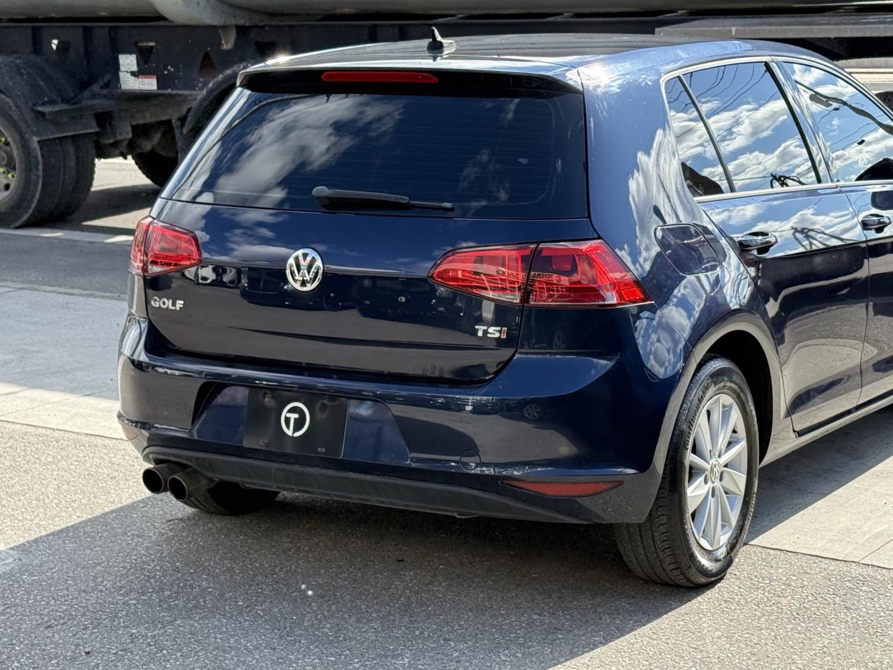 2017 Volkswagen Golf TSI S | APPLE CARPLAY | BACK UP CAMERA | Photo