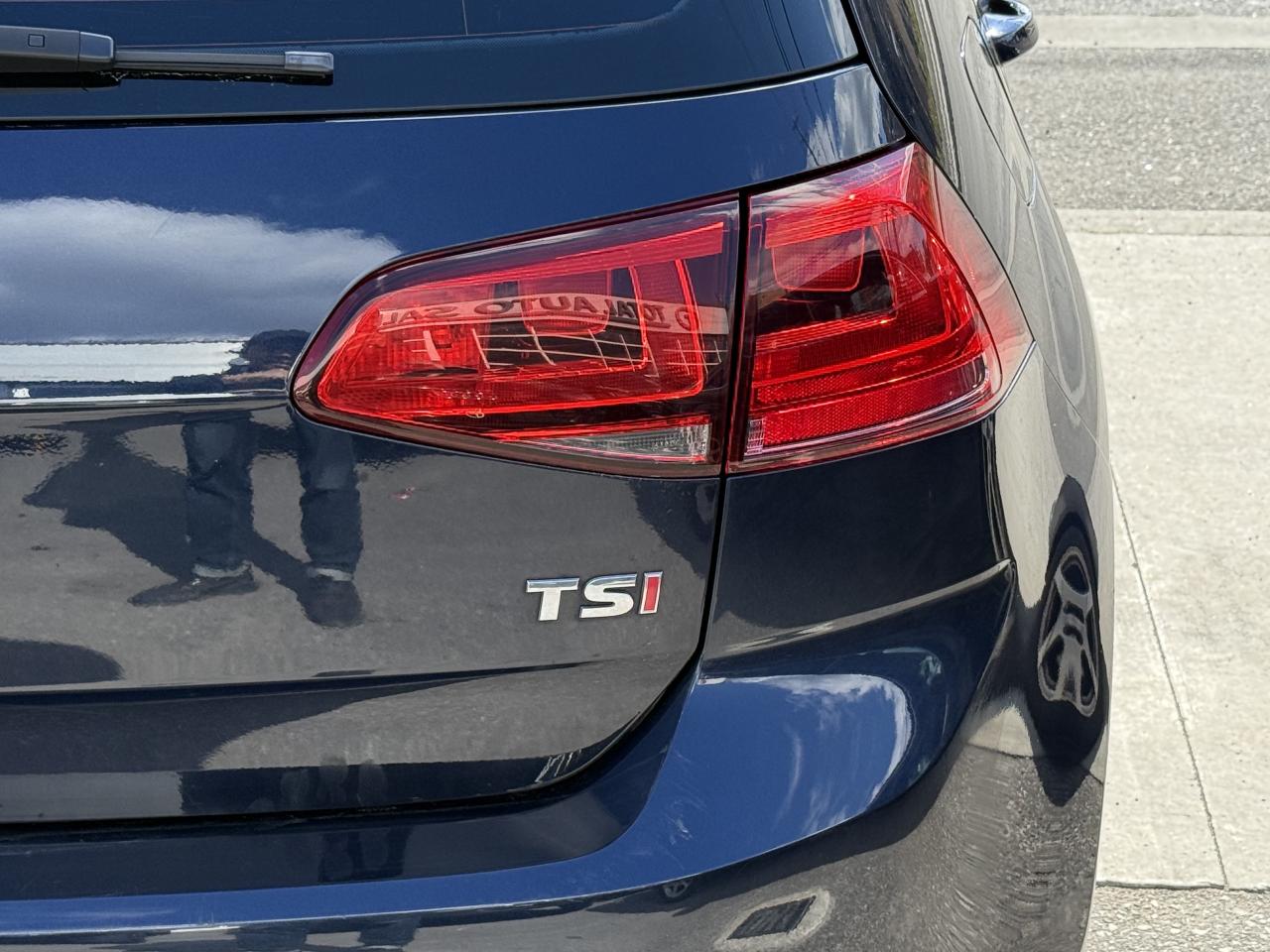 2017 Volkswagen Golf TSI S | APPLE CARPLAY | BACK UP CAMERA | Photo