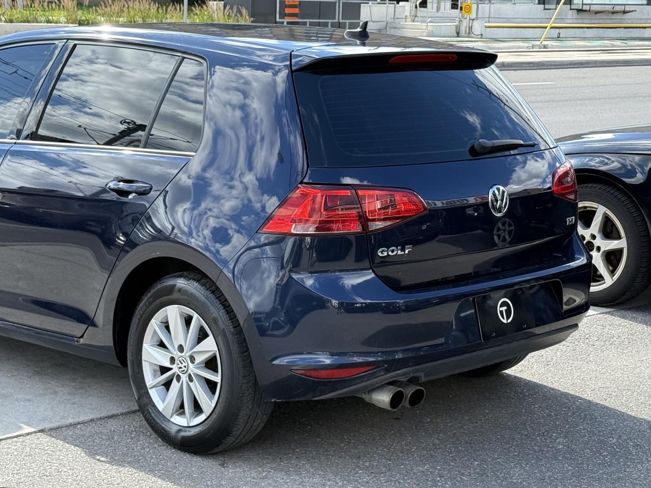 2017 Volkswagen Golf TSI S | APPLE CARPLAY | BACK UP CAMERA | Photo