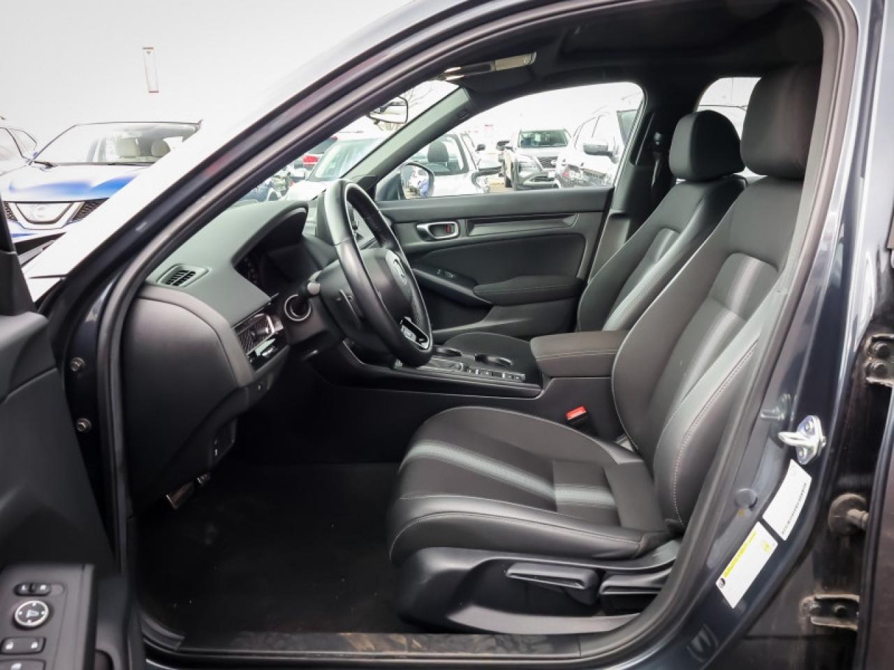 2024 Honda Civic Hatchback Sport  - Sunroof -  Heated Seats Photo