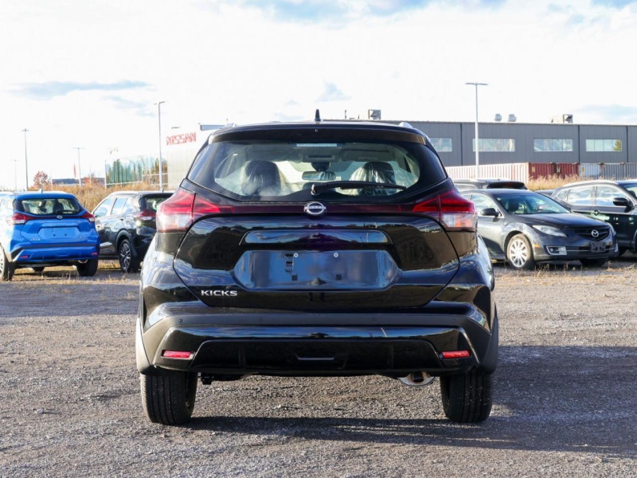 2025 Nissan Kicks Play SV  - Heated Seats -  Apple CarPlay Photo