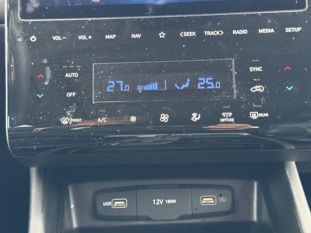 2023 Hyundai Tucson Preferred AWD  - Heated Seats Photo