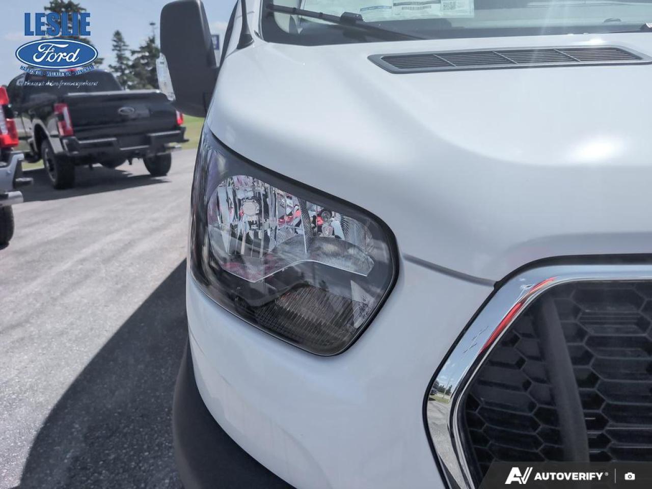 2025 Ford Transit Medium Roof 250 Cargo RWD Photo