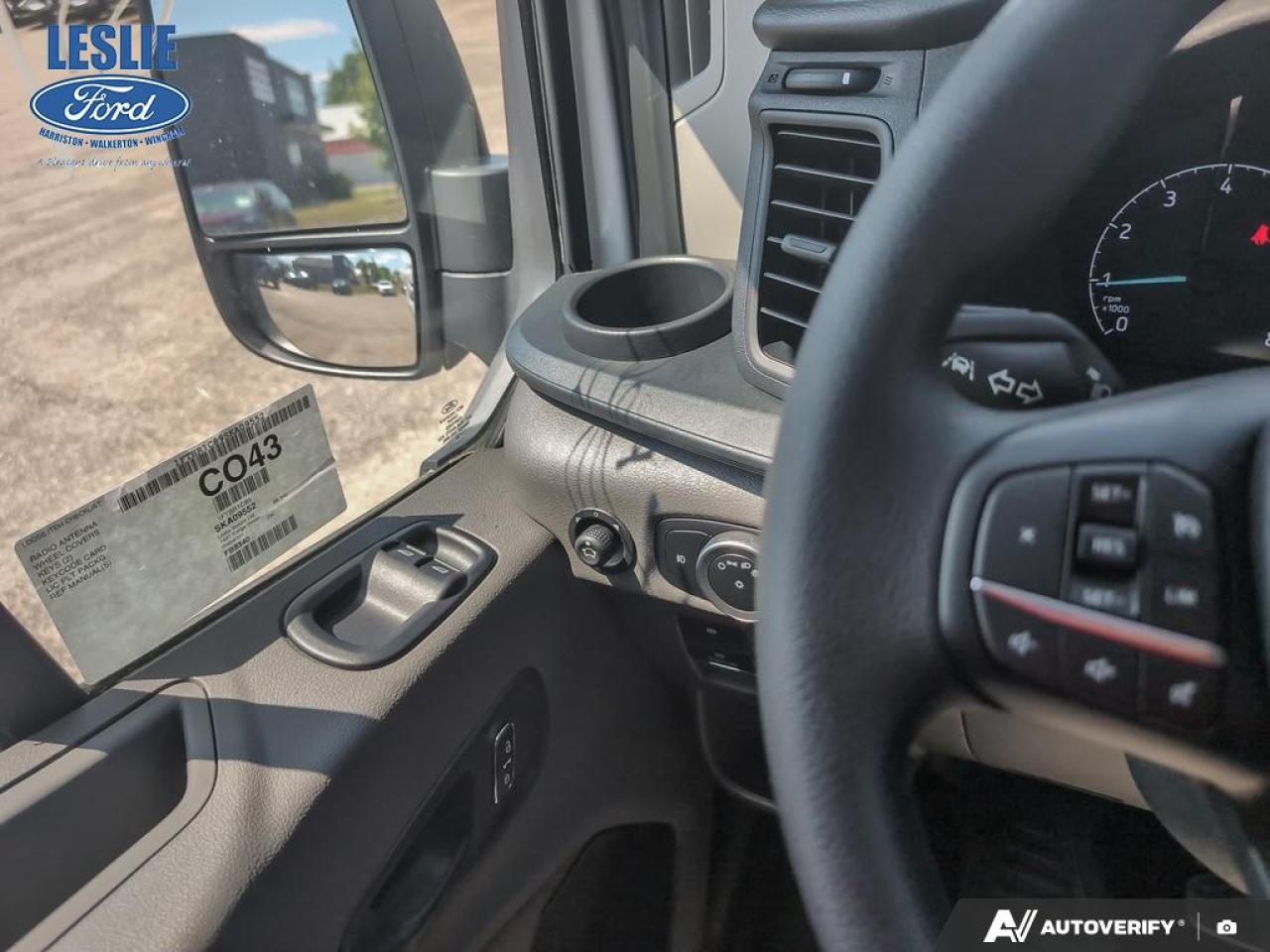 2025 Ford Transit Medium Roof 250 Cargo RWD Photo