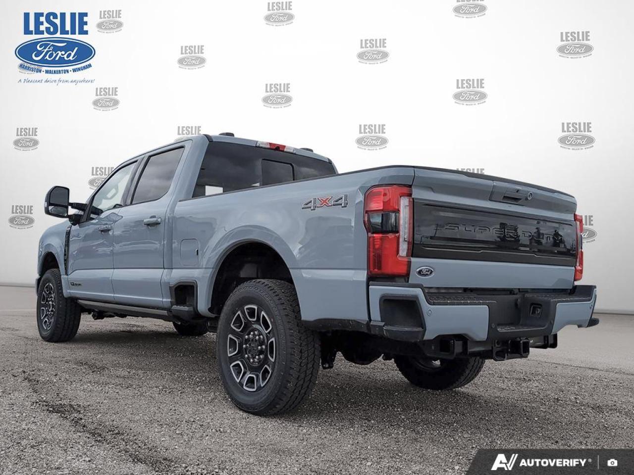 2026 Ford F-250 Platinum Crew Cab 4x4 Photo3