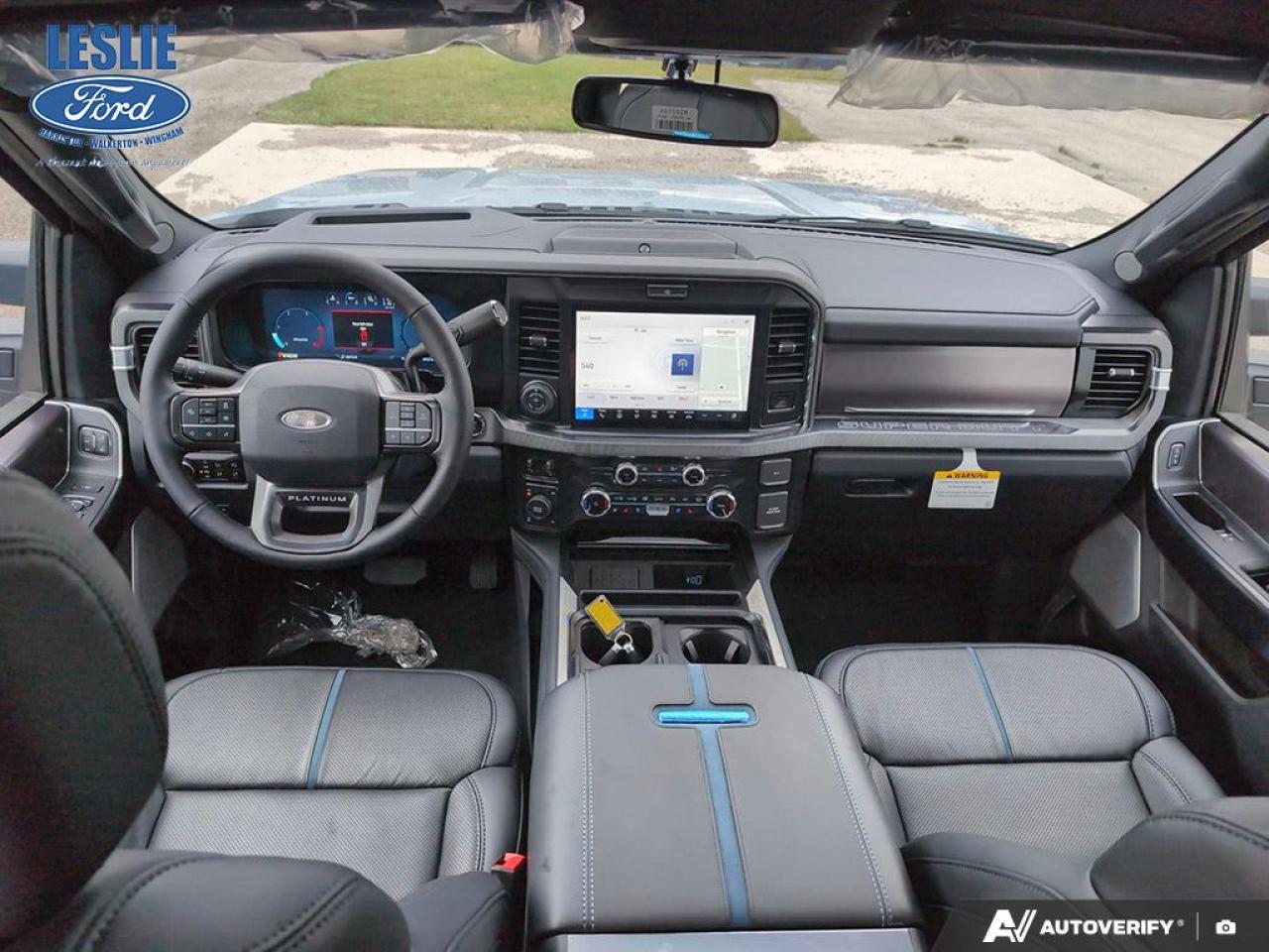 2026 Ford F-250 Platinum Crew Cab 4x4 Photo