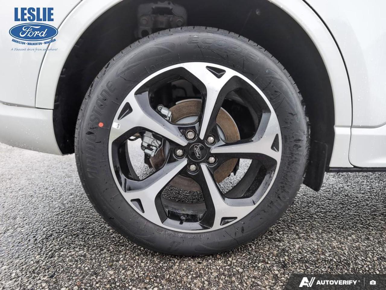 2025 Ford Escape ST-Line Elite AWD Photo