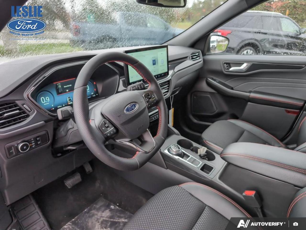 2025 Ford Escape ST-Line Elite AWD Photo