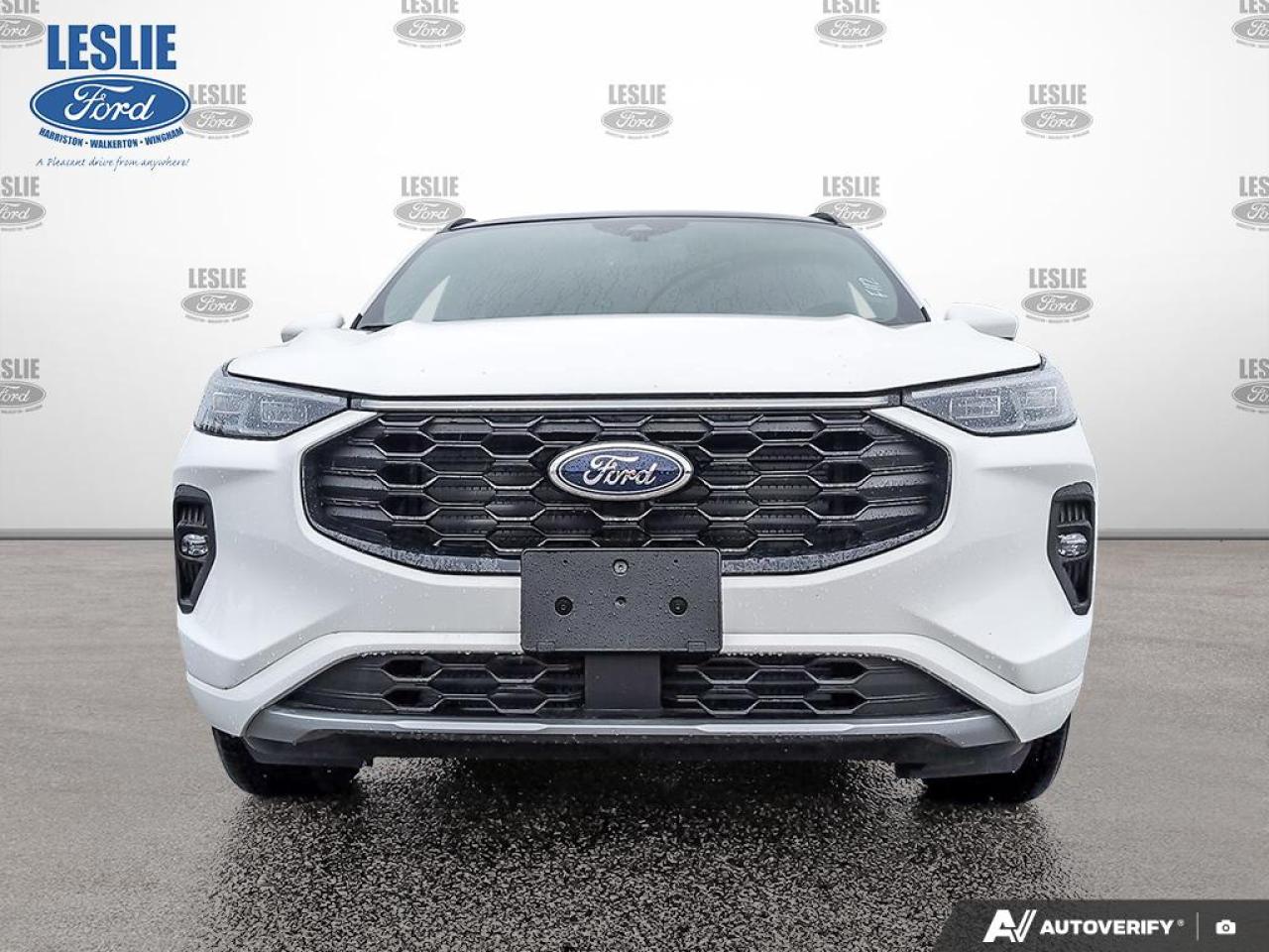 2025 Ford Escape ST-Line Elite AWD Photo1