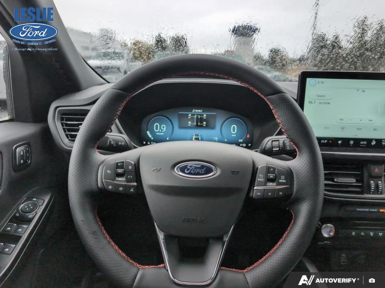 2025 Ford Escape ST-Line Elite AWD Photo