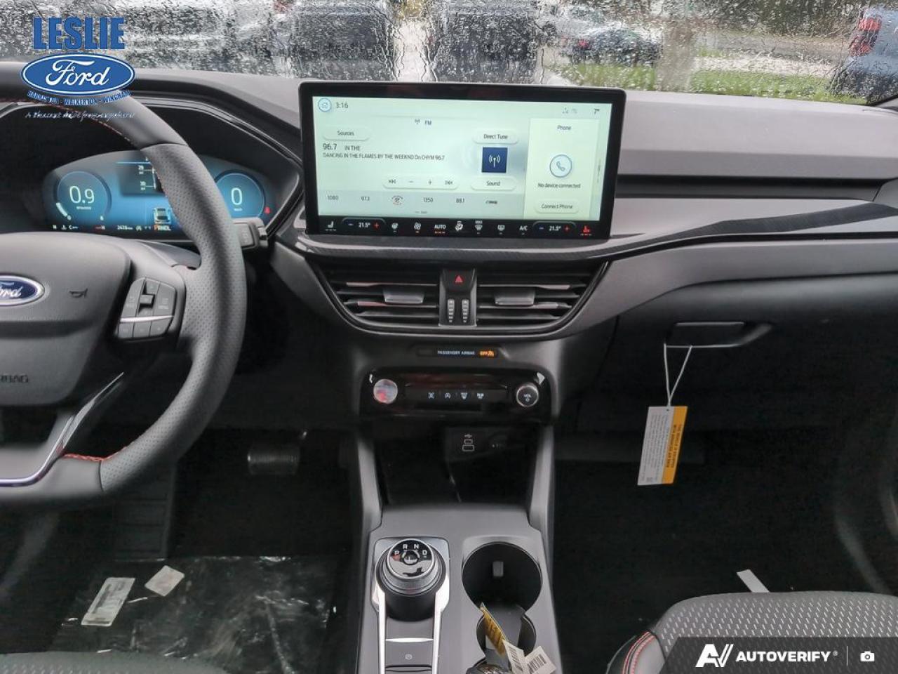 2025 Ford Escape ST-Line Elite AWD Photo