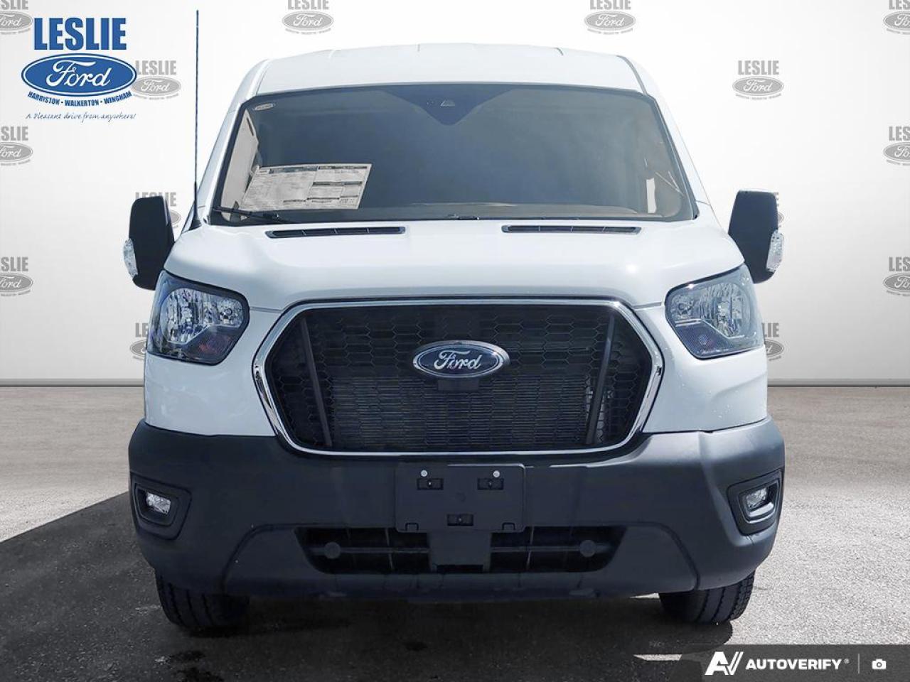 2025 Ford Transit Medium Roof 250 Cargo RWD Photo