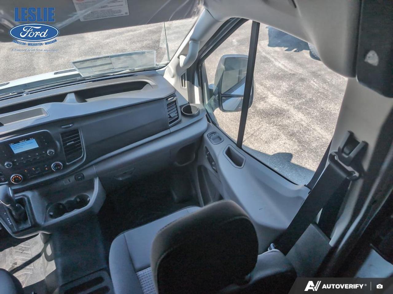 2025 Ford Transit Medium Roof 250 Cargo RWD Photo