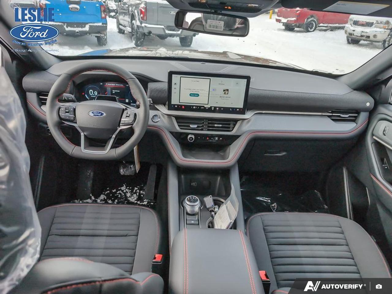 2026 Ford Explorer ST-Line 4WD Photo