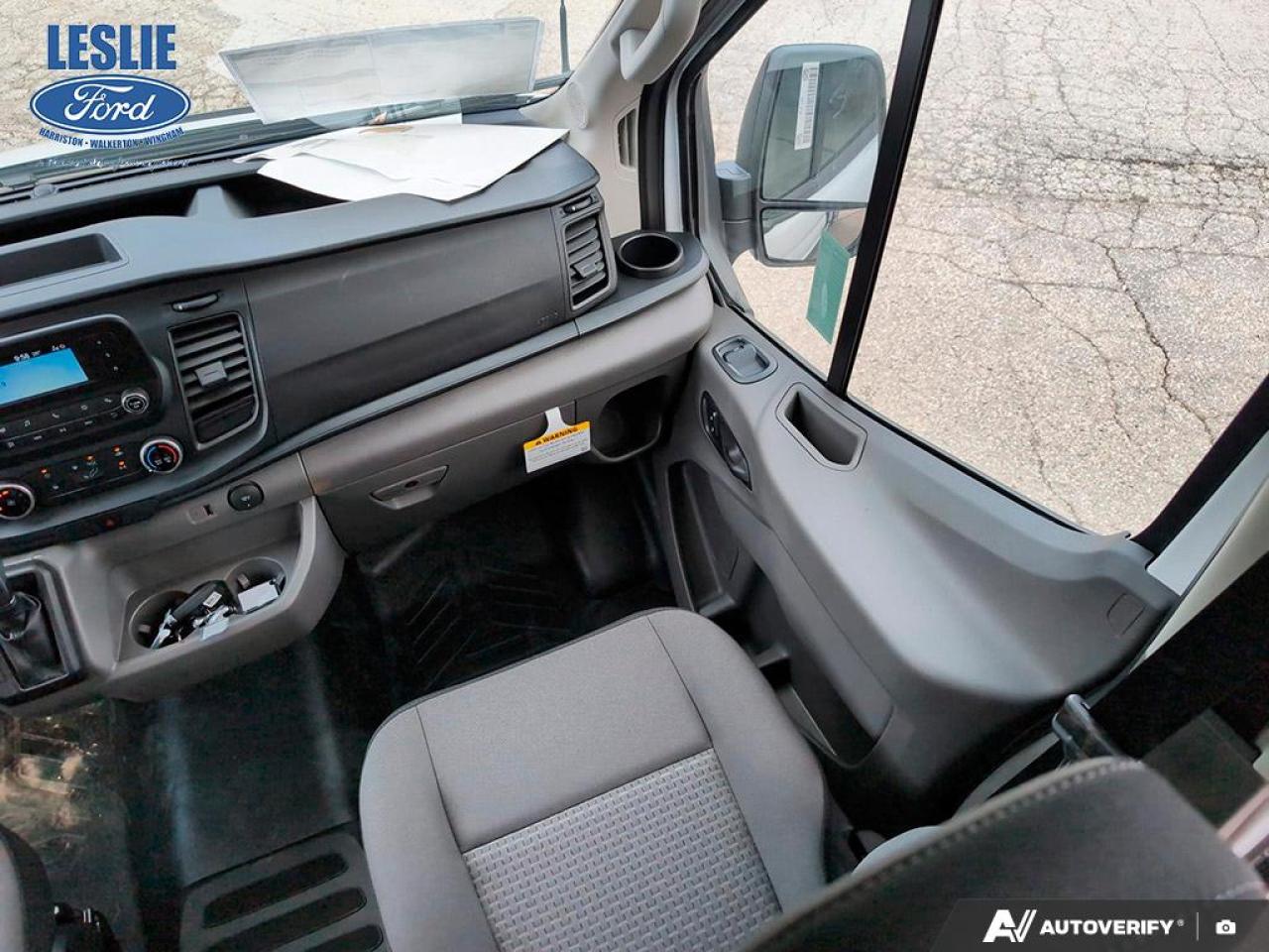 2025 Ford Transit Medium Roof 250 Cargo RWD Photo