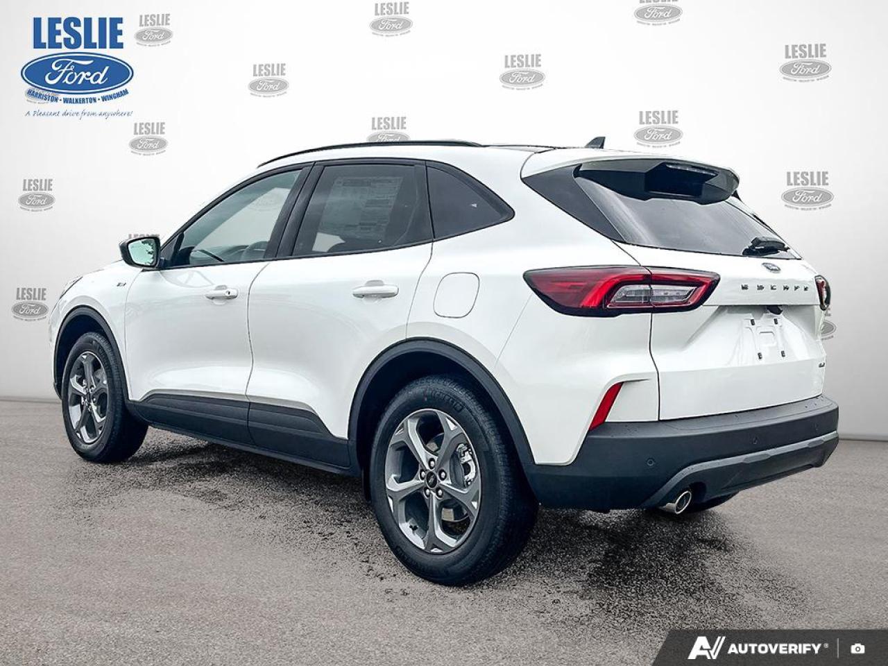 2025 Ford Escape ST-Line AWD Photo3