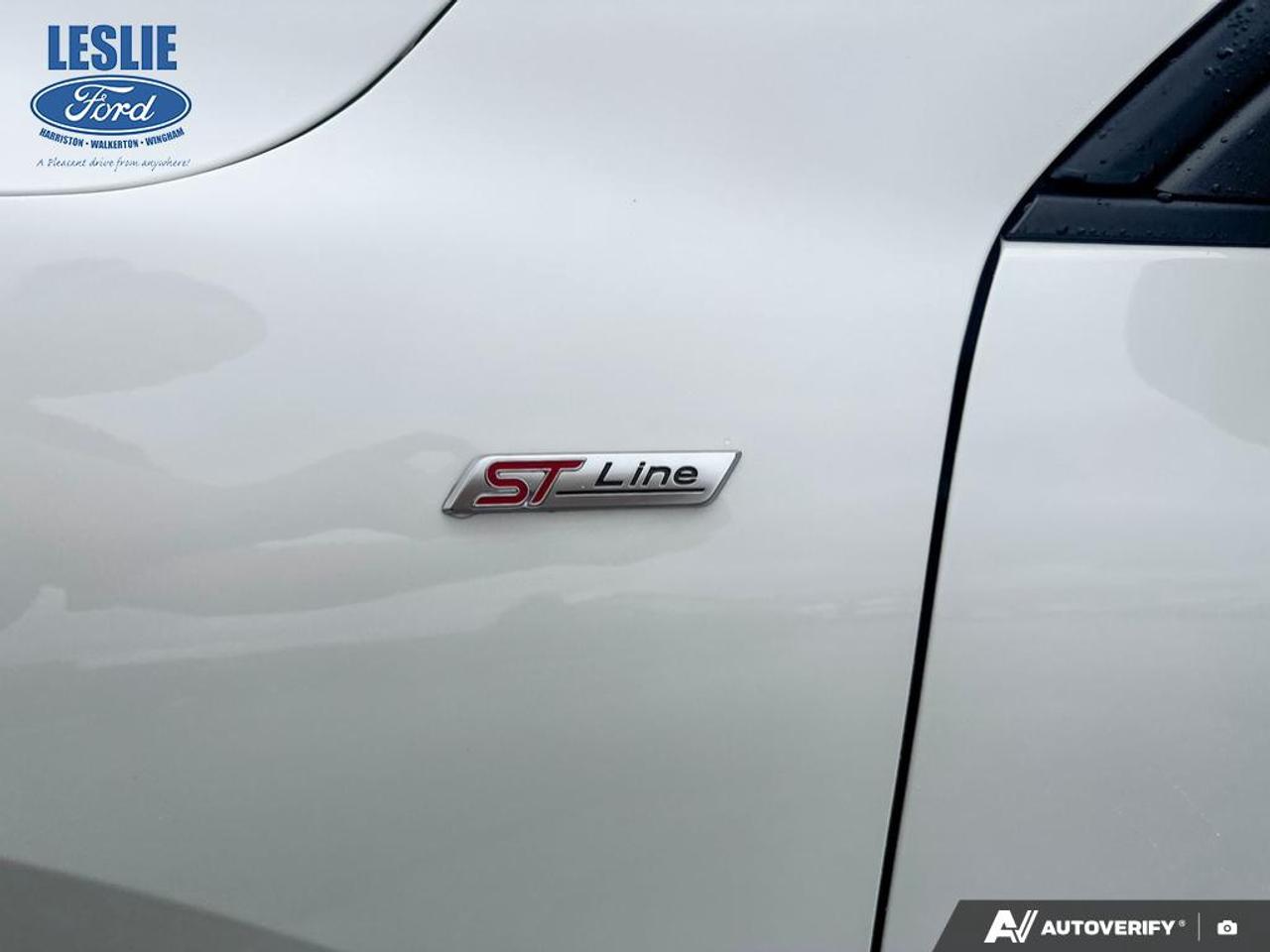 2025 Ford Escape ST-Line AWD Photo