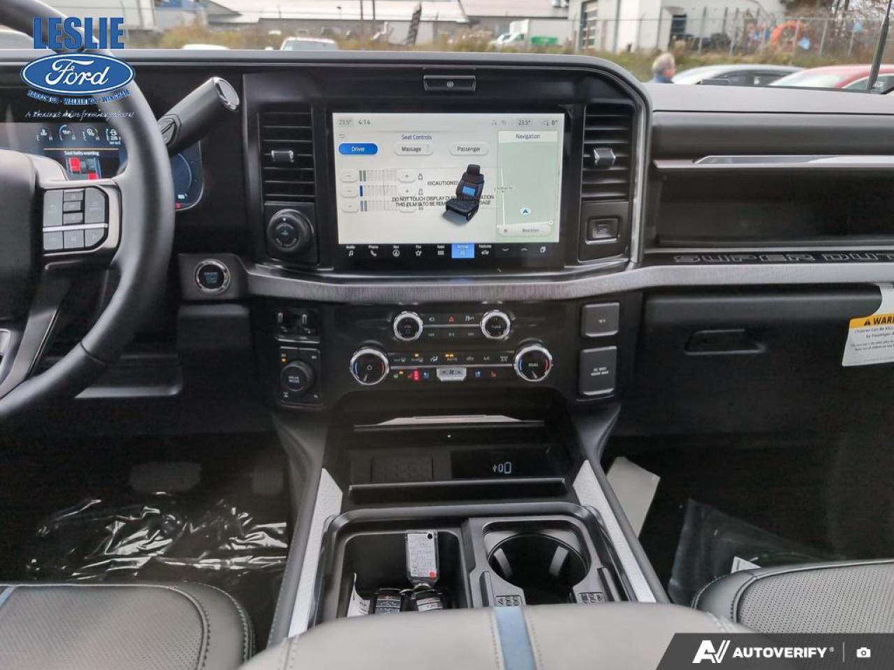 2026 Ford F-250 Platinum Crew Cab 4x4 Photo