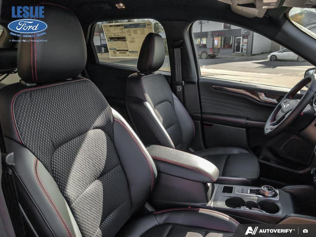 2026 Ford Escape ST-Line AWD Photo