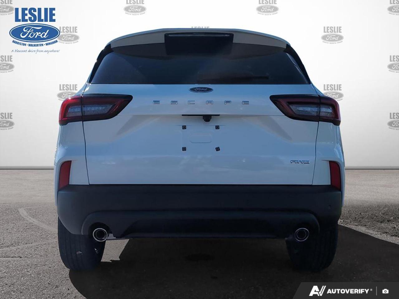 2025 Ford Escape ST-Line AWD Photo4