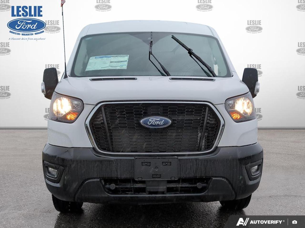 2025 Ford Transit Medium Roof 250 Cargo RWD Photo