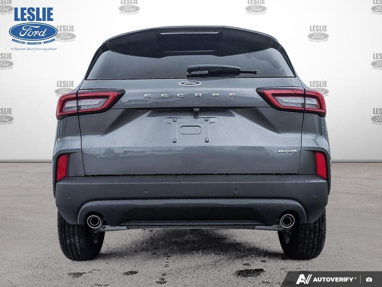 2026 Ford Escape ST-Line AWD Photo4