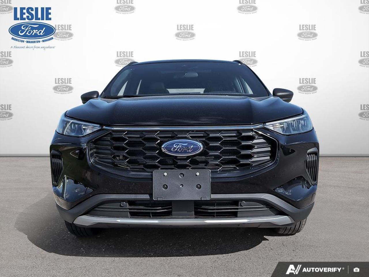 2025 Ford Escape ST-Line AWD Photo