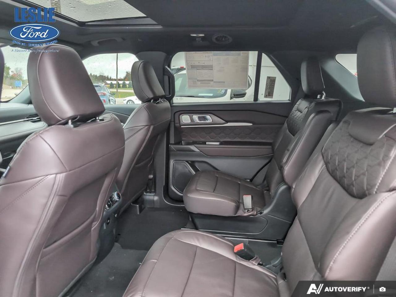 2026 Ford Explorer PLATINUM 4WD 600A Photo5