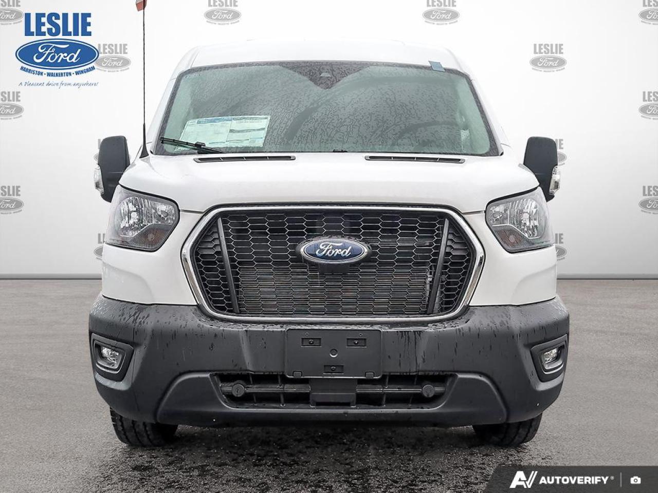 2025 Ford Transit Medium Roof 250 Cargo RWD Photo