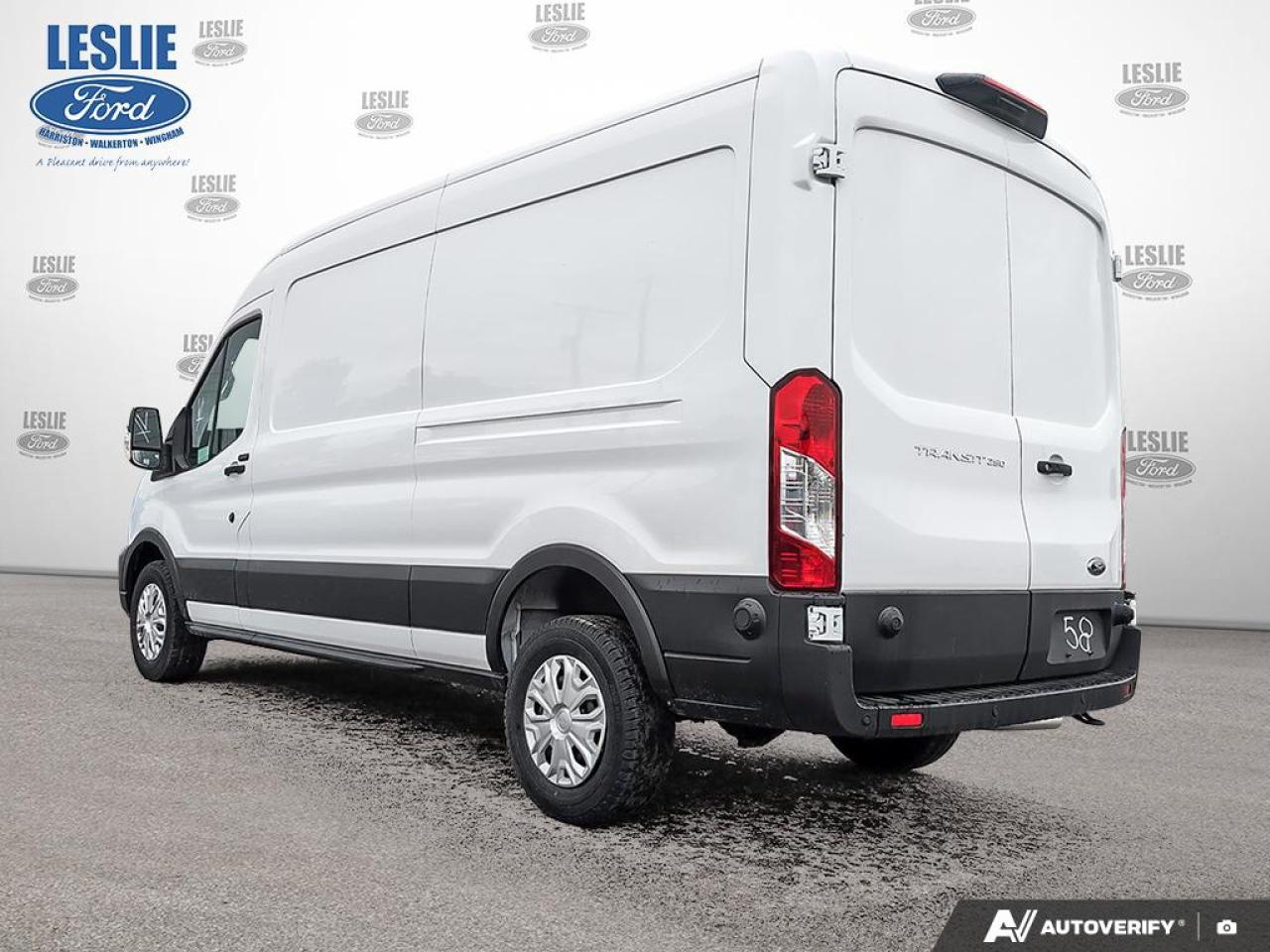 2025 Ford Transit Medium Roof 250 Cargo RWD Photo