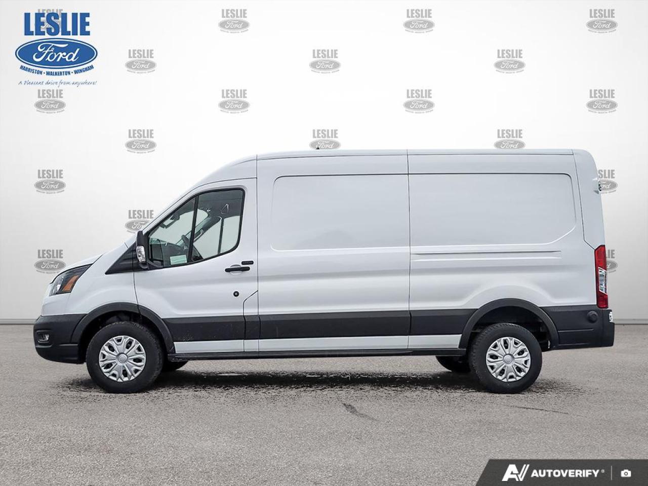 2025 Ford Transit Medium Roof 250 Cargo RWD Photo