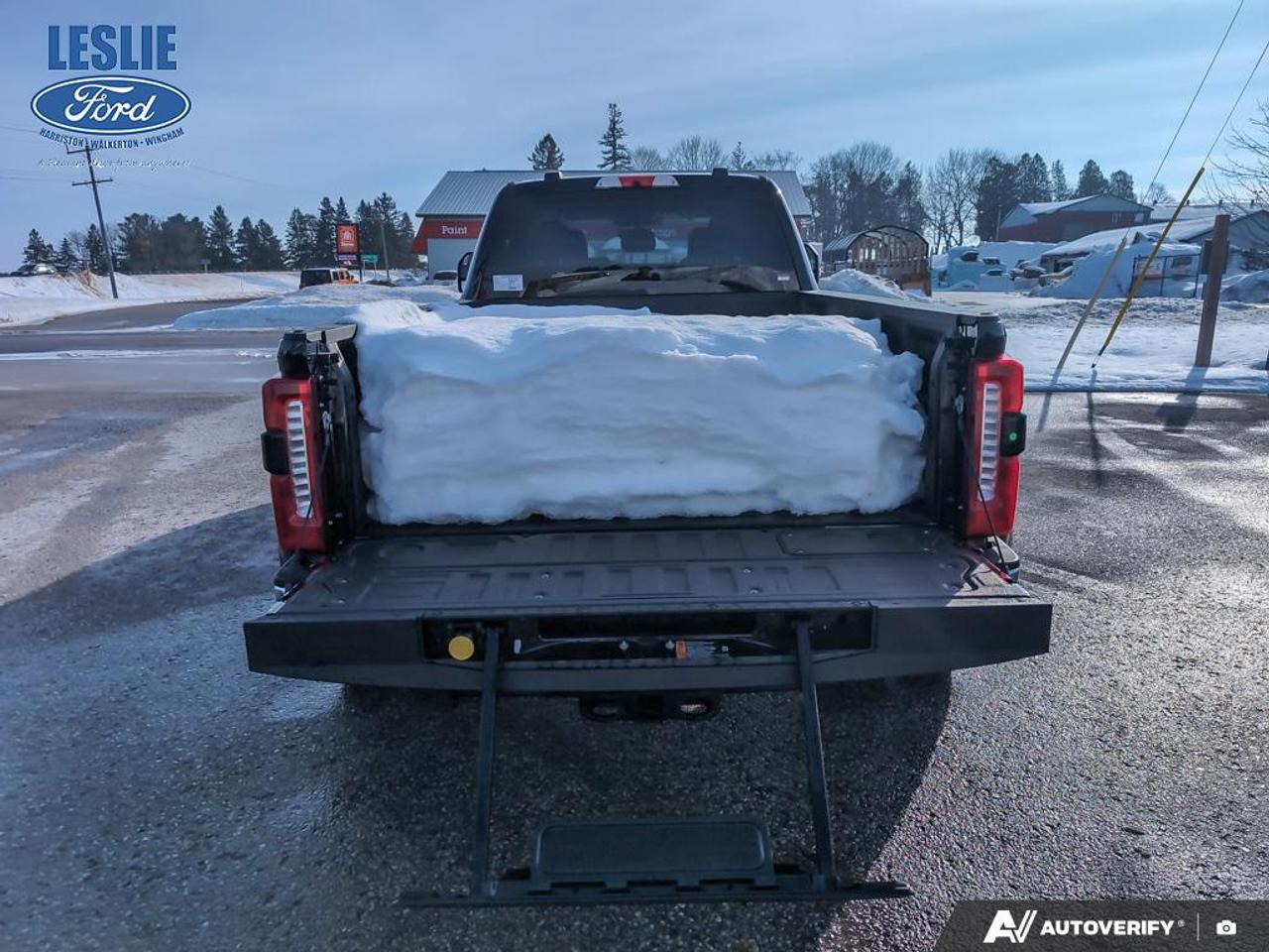 2026 Ford F-350 XLT Crew Cab Dually 4x4 Photo