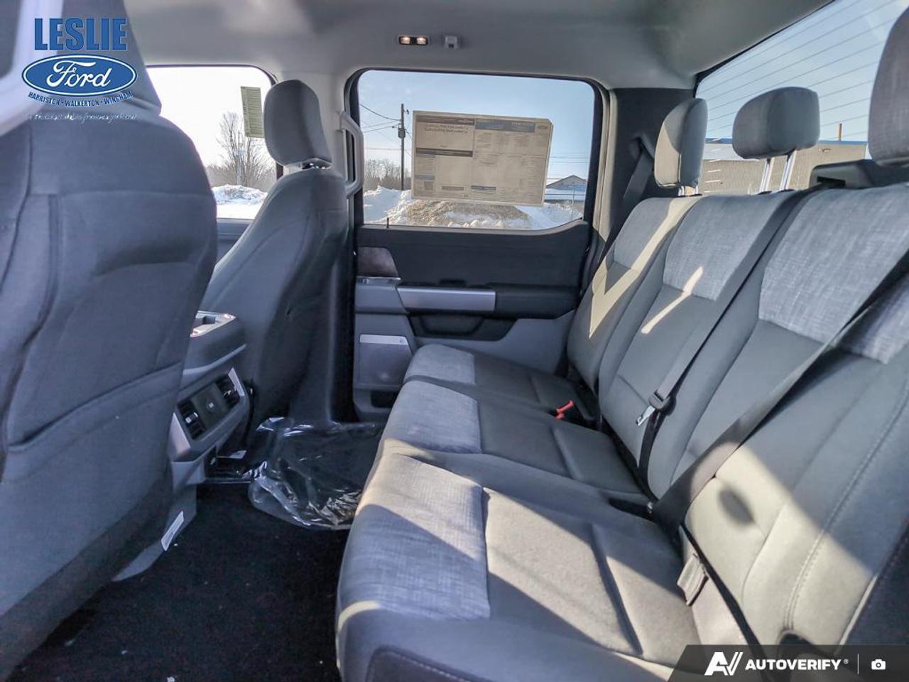 2026 Ford F-350 XLT Crew Cab Dually 4x4 Photo