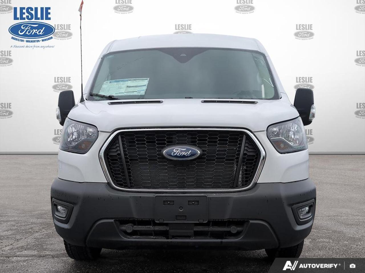 2025 Ford Transit Medium Roof 250 Cargo RWD Photo