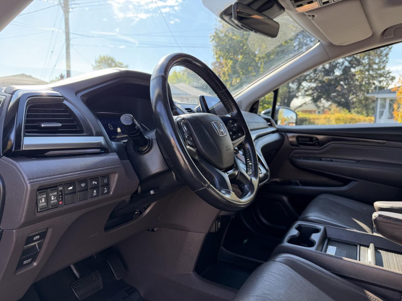 2018 Honda Odyssey Touring - Photo #17