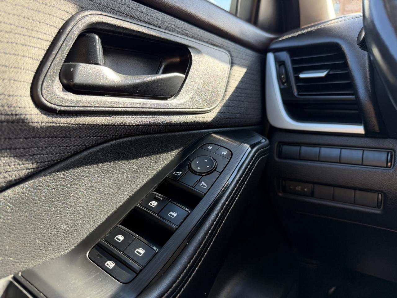 2021 Nissan Rogue S AWD - Photo #21